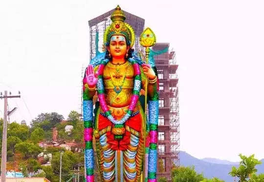 உலகின் உயரமான முருகன் சிலை